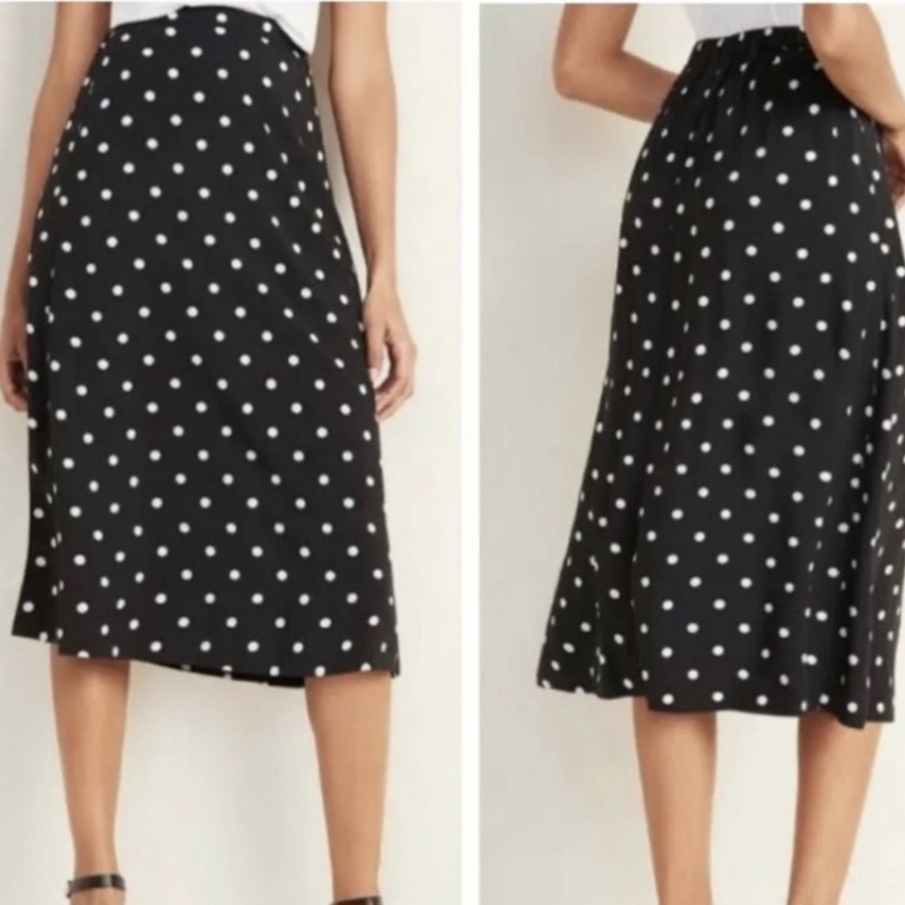 Old Navy Polka dot Skirt